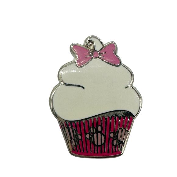 Disney Enamel Pin Trading Aristocats Marie Cupcake - Picture 2 of 5